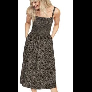Old Navy Smocked Cheetah Dress